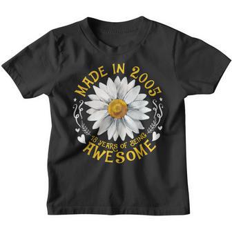 Made In 2005 18 Year Old 18Th Birthday Gift For Girl Women Youth T-shirt - Thegiftio UK