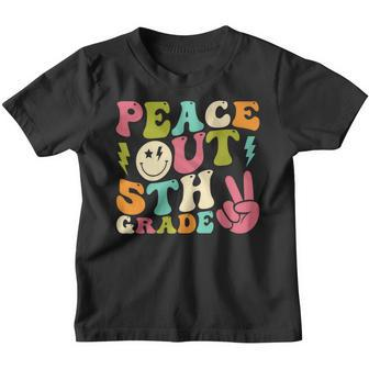 Peace Out 5Th Grade Groovy Graduation Last Day Of School Youth T-shirt - Thegiftio UK