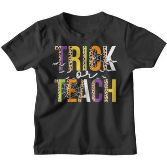 Retro Vintage Groovy Trick Or Teach Halloween Teacher V7 Youth T-shirt - Thegiftio UK