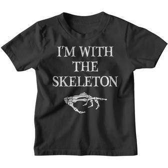 Scary Skull Halloween Women I’M With The Skeleton Hand Youth T-shirt - Thegiftio UK