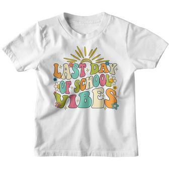 Last Day Of School Vibes Happy End Of School Hello Summer Youth T-shirt - Thegiftio UK