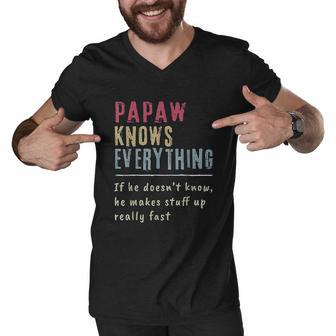 Papaw Know Everything Grandpa Gift Men V-Neck Tshirt - Thegiftio UK