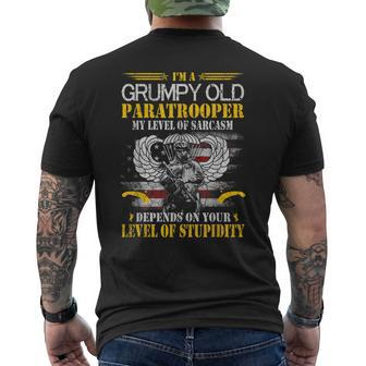Im A Grumpy Old Paratrooper Flag Veterans Day Men's T-shirt Back Print - Seseable