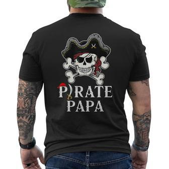 Pirate Papa Costume Jolly Roger Crossbones Pirate Dad Men's Back Print T-shirt | Mazezy