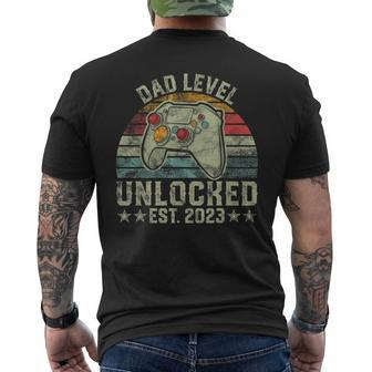 Retro Dad Level Unlocked Est 2023 - New Dad Men's T-shirt Back Print - Seseable