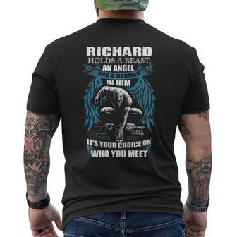 Richard Name Gift Richard And A Mad Man In Him V2 Mens Back Print T-shirt - Seseable