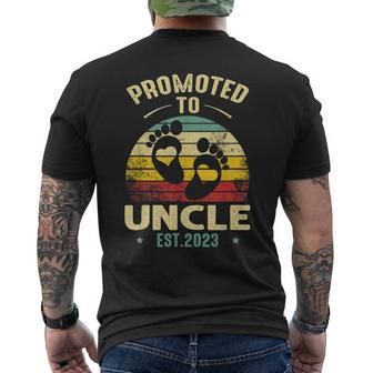 Vintage Promoted To Uncle 2023 Baby Feet New Uncle Men's T-shirt Back Print - Seseable