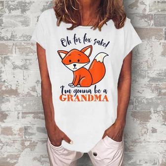 Im Gonna Be A Grandma Fox Baby Announcement Women's Loosen T-Shirt | Mazezy