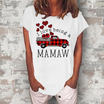 I Love Being A Mamaw Heart Plaid Grandma Women's Loosen T-Shirt | Mazezy