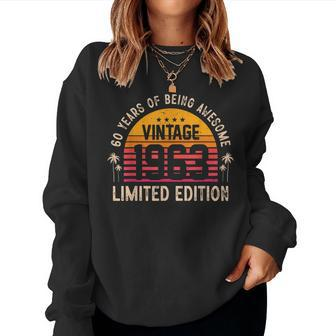 Awesome 60 Years Old 60Th Birthday Sunset Vintage 1963 Women Crewneck Graphic Sweatshirt - Seseable