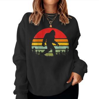 Bigfoot Retro Vintage 70S 80S Sasquatch Lovers Men Women Women Crewneck Graphic Sweatshirt - Seseable