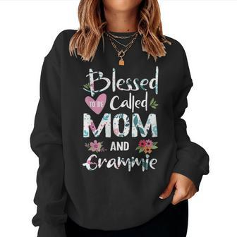 Blessed To Be Called Mom And Grammie Flower Gifts Women Crewneck Graphic Sweatshirt - Seseable