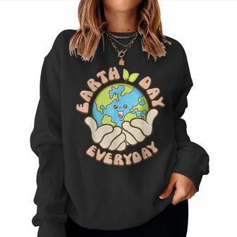 Earth Day Everyday Retro Groovy Mother Earth Women Sweatshirt | Mazezy