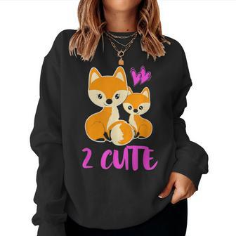 Foxes 2 Cute Mother Baby Kid Toddler Women Mom Cute Gift Fox Women Crewneck Graphic Sweatshirt - Seseable