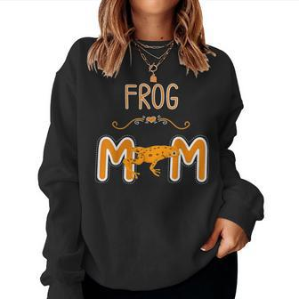Frog Mom Outfit Costume Mommy Mothers Day Gift Toad Frog Women Crewneck Graphic Sweatshirt - Seseable