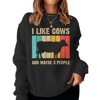 Funny Vintage Cow Design Cow Farmer Men Women Cattle Lover Women Crewneck Graphic Sweatshirt - Seseable