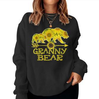 Granny Bear Bear Sunflower Mother Father Gifts Women Crewneck Graphic Sweatshirt - Seseable