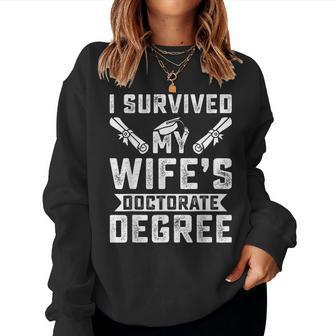 I Survived My Wifes Doctorate Degree Phd Husband Funny Women Crewneck Graphic Sweatshirt - Thegiftio UK