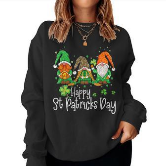 Irish Shamrock Gnomes Happy St Patricks Day Funny Men Women Women Crewneck Graphic Sweatshirt - Seseable