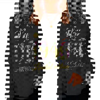 May 1946 75 Year Old Sunflower Floral 75Th Birthday Women Sweatshirt | Mazezy