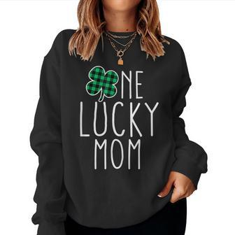 One Lucky Mom Plaid Lucky Mama Funny St Patricks Day Mom Women Crewneck Graphic Sweatshirt - Seseable