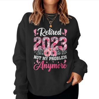 Retired 2023 Funny Retirement Gifts For Women 2023 Cute Pink Women Crewneck Graphic Sweatshirt - Seseable