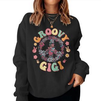 Retro Groovy Gigi And Vintage Family Retro Gigi Birthday Women Crewneck Graphic Sweatshirt - Thegiftio UK