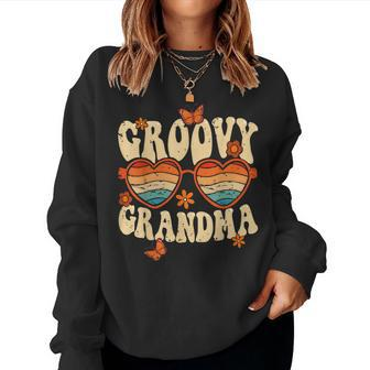 Retro Groovy Grandma 70S Aesthetic 1970S Women Sweatshirt | Mazezy