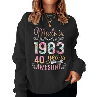 Turning 40 Birthday Decoration Women 40Th Bday 1983 Birthday Women Crewneck Graphic Sweatshirt - Seseable