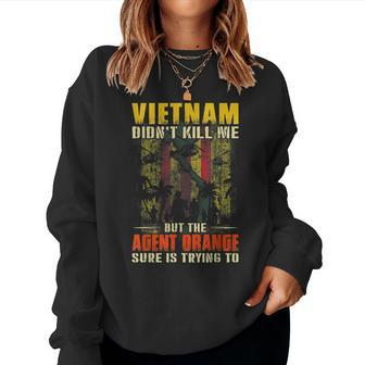 Vietnam War Orange Agent Military Victims Retired Soldiers Women Crewneck Graphic Sweatshirt - Seseable