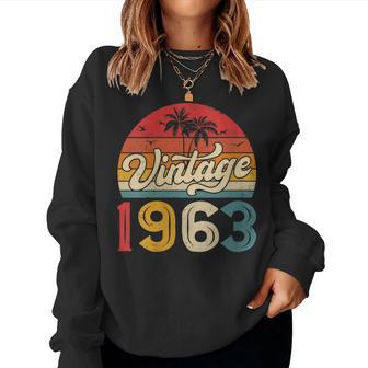 Womens Funny 60 Years Old Vintage 1963 Men And Women 60Th Birthday Women Crewneck Graphic Sweatshirt - Seseable