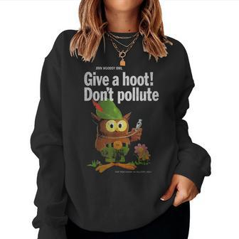 Woodsy Owl Give A Hoot 70S Distressed And Faded V2 Women Crewneck Graphic Sweatshirt - Seseable