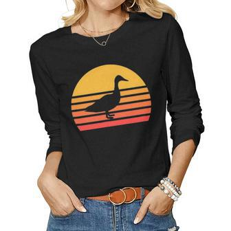 Duck Vintage Duck Mom Cute Duck Mama Duckling Gift Women Graphic Long Sleeve T-shirt - Seseable