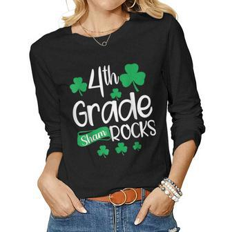 St Patricks Day For 4Th Grade Teacher Plaid Shamrock Women Graphic Long Sleeve T-shirt - Seseable