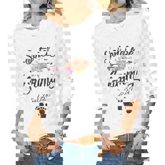 Womens Soon To Be Grammy 2023 Mothers Day First Time Mom Pregnancy Women Graphic Long Sleeve T-shirt - Thegiftio