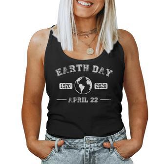 Earth Day 50Th Anniversary 2020 Climate Change Vintage Women Tank Top | Mazezy