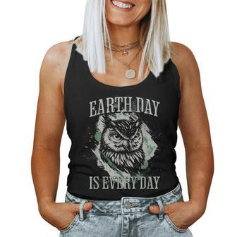 Earth Day Is Every Day Climate Change Activist Vintage Owl Women Tank Top | Mazezy
