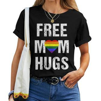 Free Mom Hugs Lgbt Gay Pride Vintage Distressed Sweat Women T-shirt - Seseable