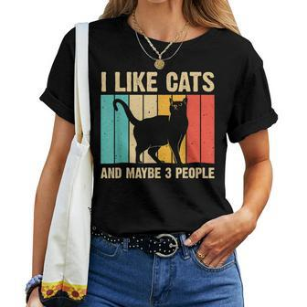 Funny Cat Design Cat Lover For Men Women Animal Introvert Women T-shirt - Seseable