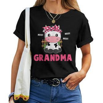 Funny Grandma Cow Cute Cow Farmer Birthday Matching Family Women T-shirt - Seseable