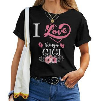 I Love Being A Gigi Flower Gifts For Mom Women Women T-shirt - Seseable