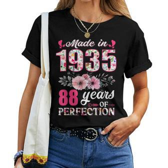 Made In 1935 Floral 88 Year Old 88Th Birthday Women Women T-shirt | Mazezy
