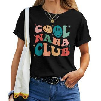 Retro Cool Nana Club Groovy Smile Face Family Club Lover Women Crewneck Short T-shirt - Thegiftio UK
