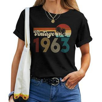 Vintage 1963 Made In 1963 60Th Birthday 60 Year Old Women T-shirt | Mazezy