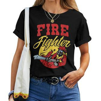 Womens Fire Fighter With Water Hose Fighting The Fire Gift Women T-shirt - Seseable