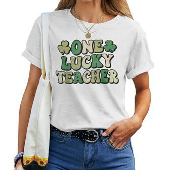 One Lucky Teacher Groovy Retro Teacher St Patricks Day Women T-shirt | Mazezy