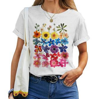 Vintage Pressed Flowers Plant Botanical Garden Wildflower Women T-shirt - Seseable