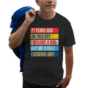 21St Birthday Son Daughter Dad Father 21 Years Needs A Beer Gift For Mens Old Men T-shirt