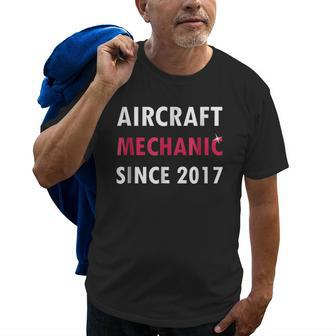 Aircraft Mechanic Since 2017 New Job Graduation Gift Old Men T-shirt | Mazezy