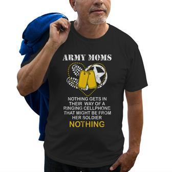 Army Moms Gift Dog Tag Camo Boots Military Mom Soldier Mom Old Men T-shirt | Mazezy